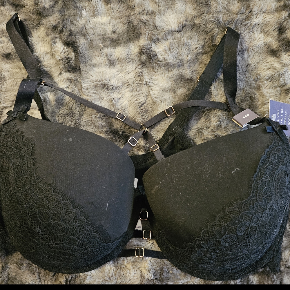 Lane Bryant Black Strappy Lace Bra